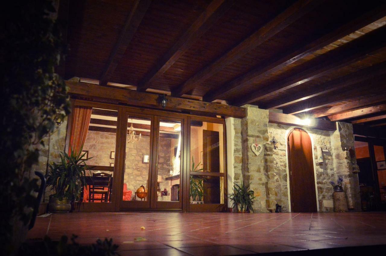 CardileLa Casa Di Lidia住宿加早餐旅馆 外观 照片